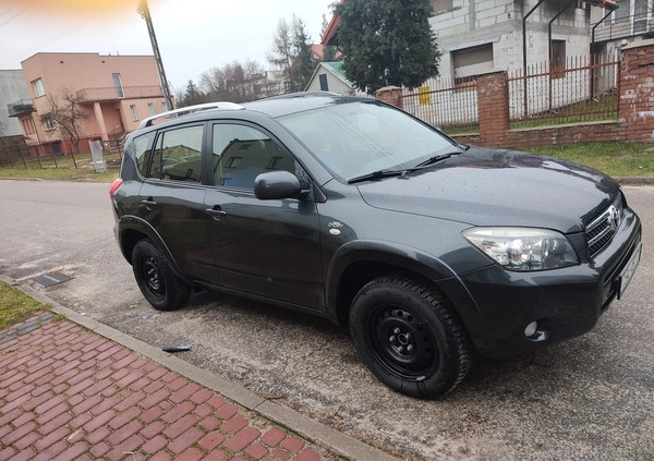 Toyota RAV4 cena 26500 przebieg: 160000, rok produkcji 2007 z Susz małe 16